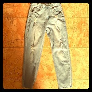 Cute Ripped Vintage Mom Jeans High Rise